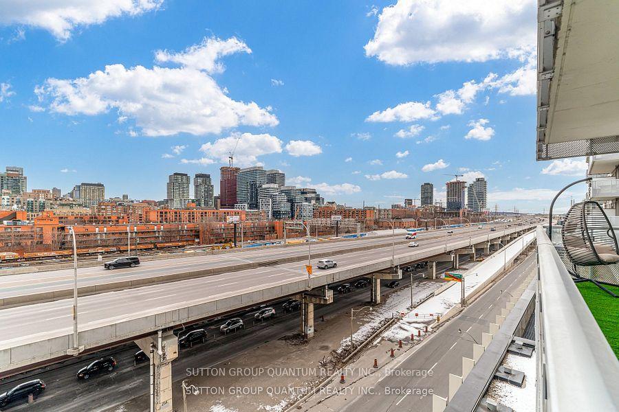 1 Bedroom Condo at 15 Lower Jarvis, Toronto For sale