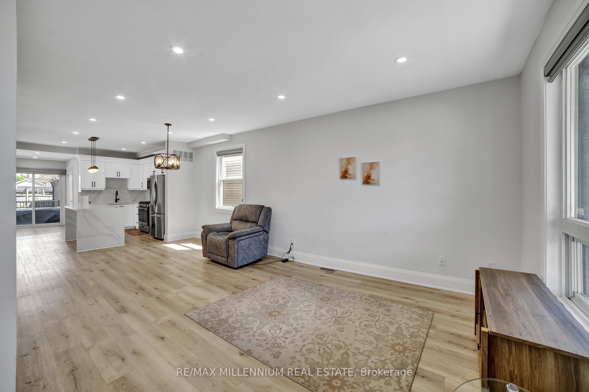 28 Albemarle Street