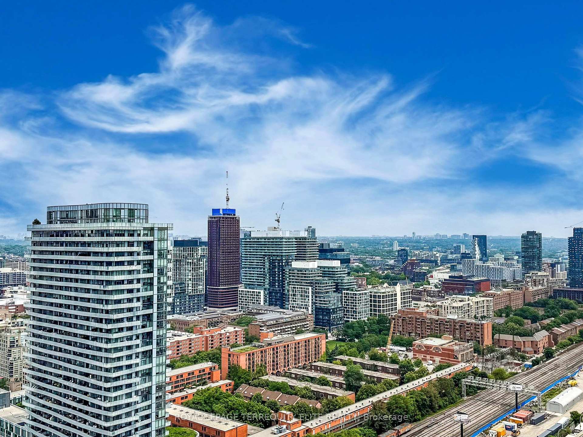 1 Bedroom Condo at 55 Cooper, Toronto For sale