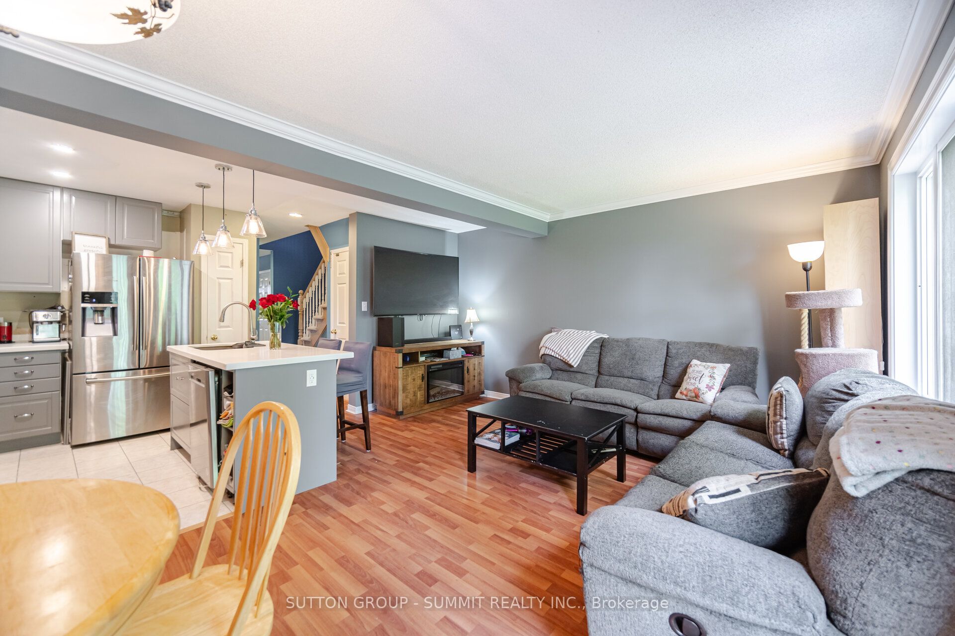 1809 Upper Wentworth Street, #32