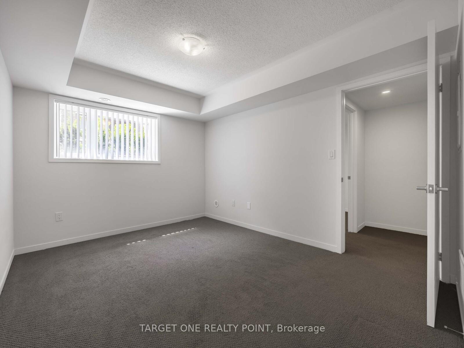2 Bedrooms Condo at 225 Birmingham, Toronto For sale