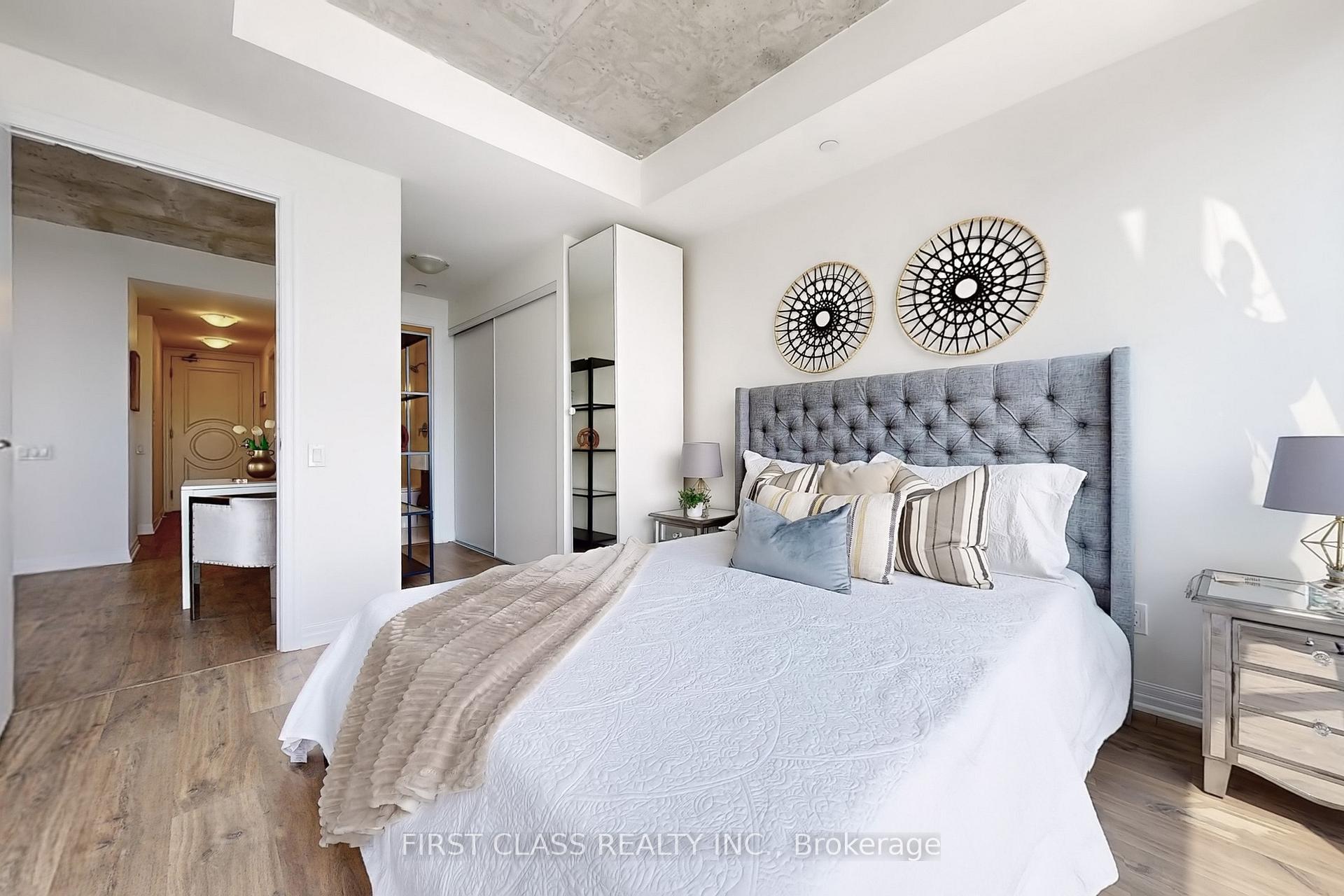 3 Bedrooms Condo at 88 Blue Jays, Toronto For sale