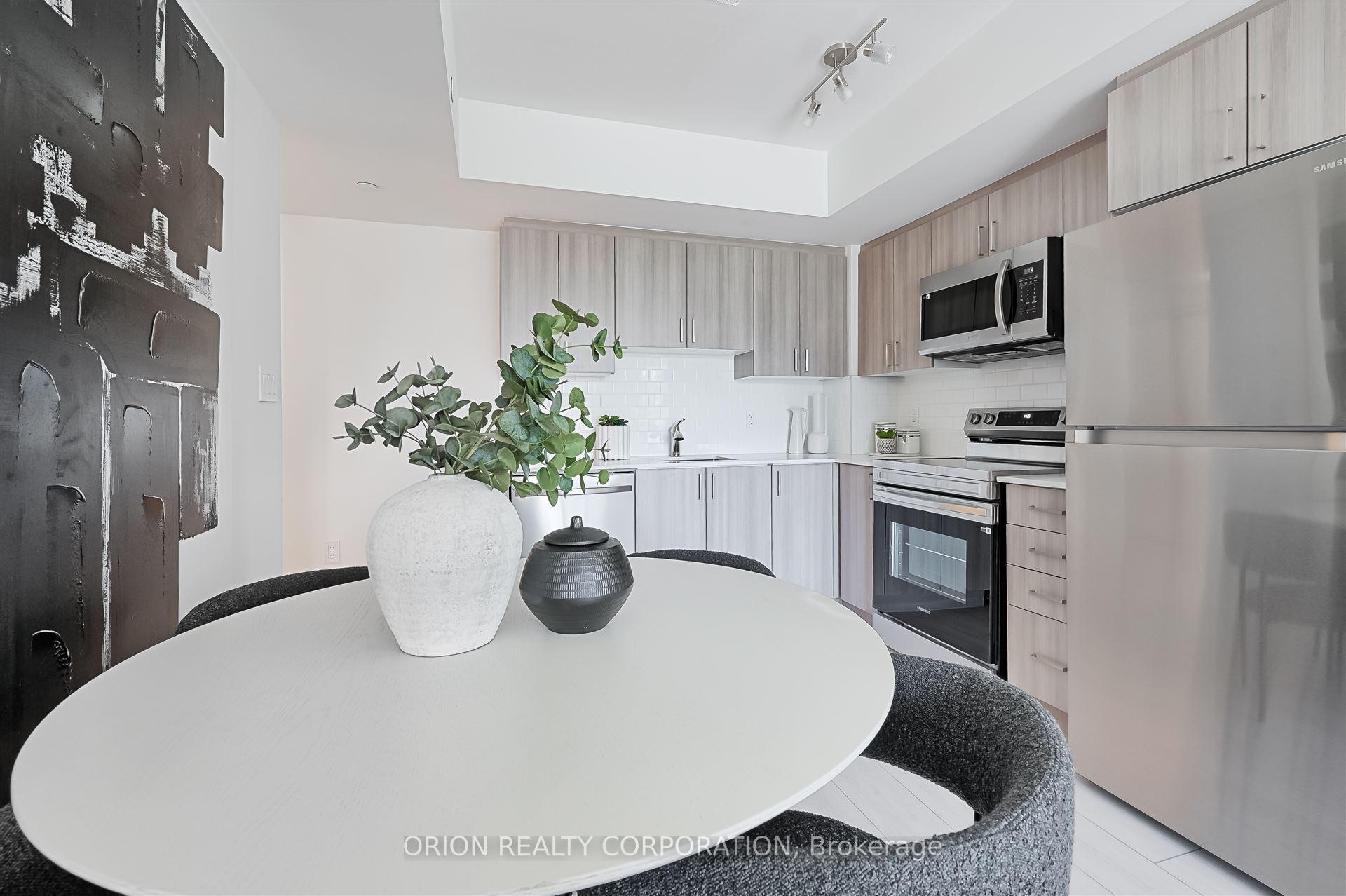 2 Bedrooms Condo at 556 Marlee, Toronto For sale