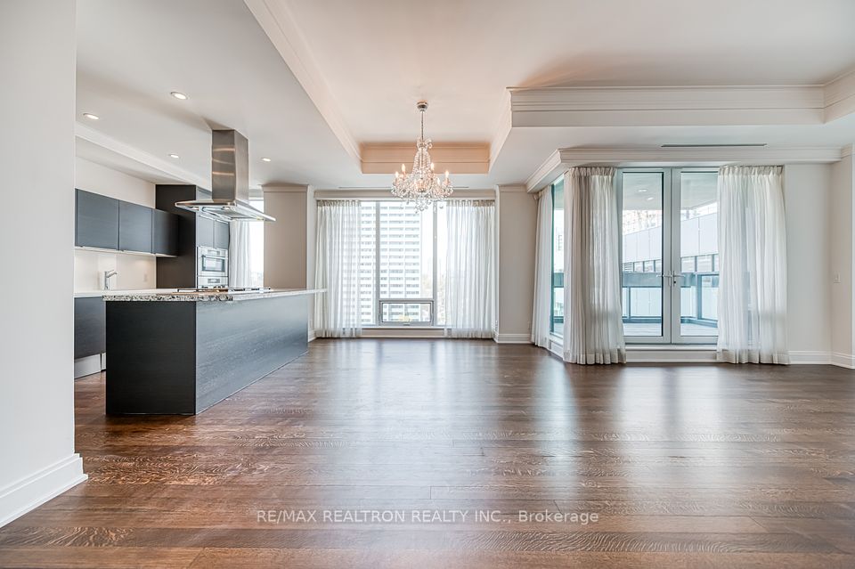 206 Bloor