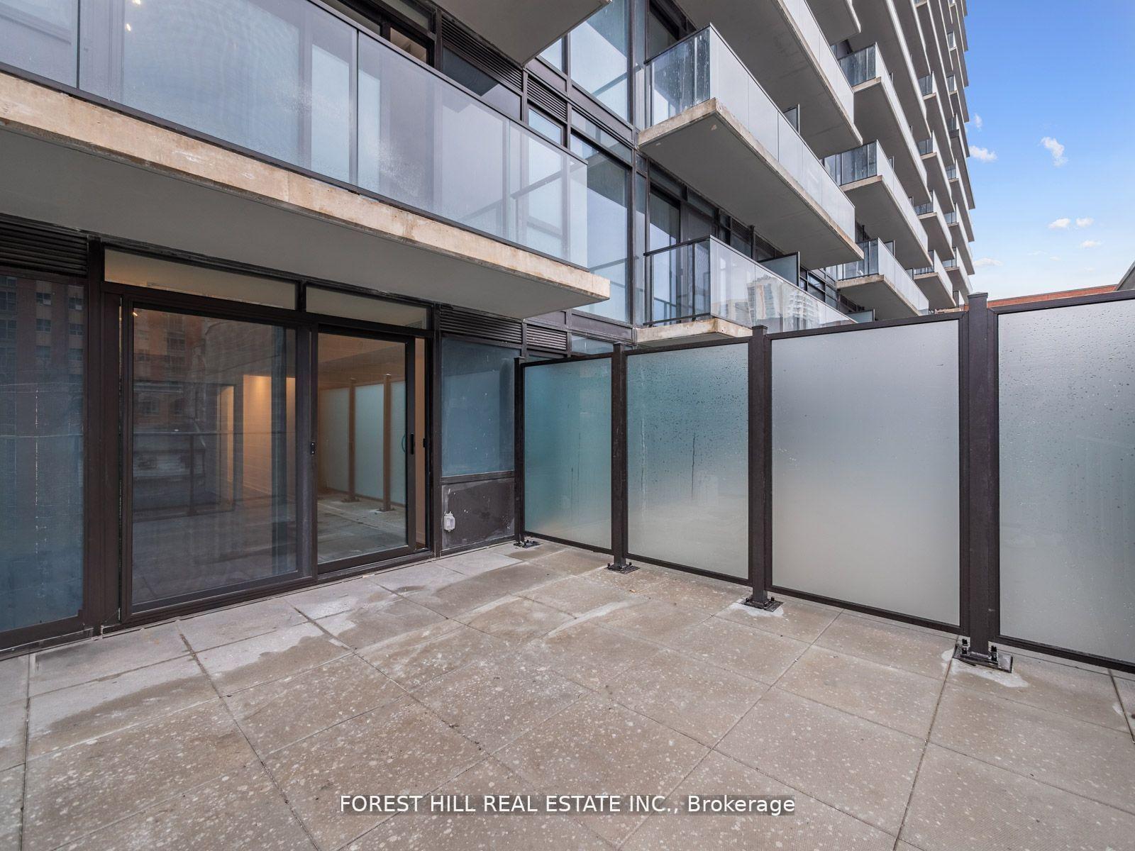 1 Bedroom Condo at 1 Jarvis, Hamilton For sale
