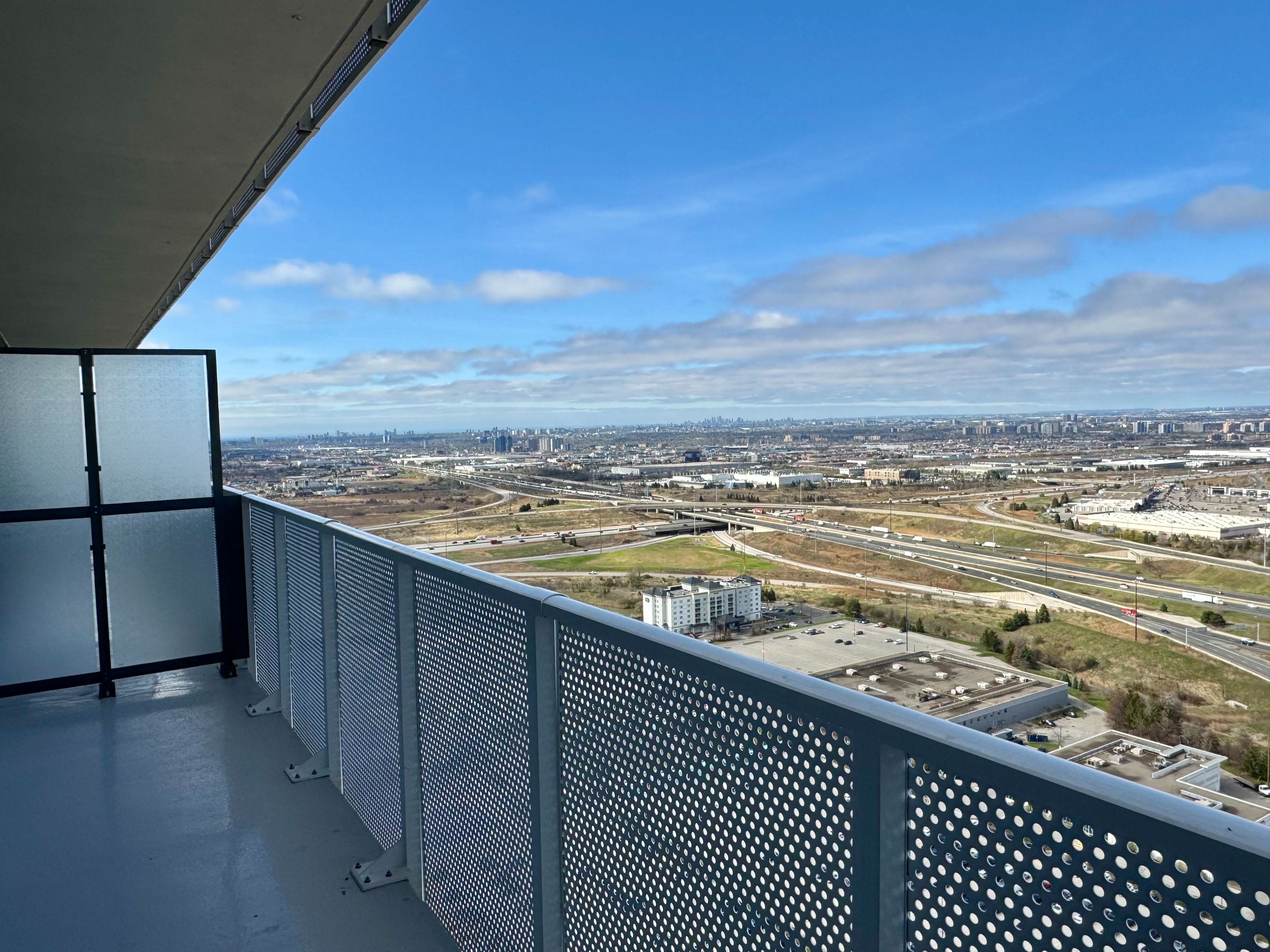 195 Commerce Street 4109