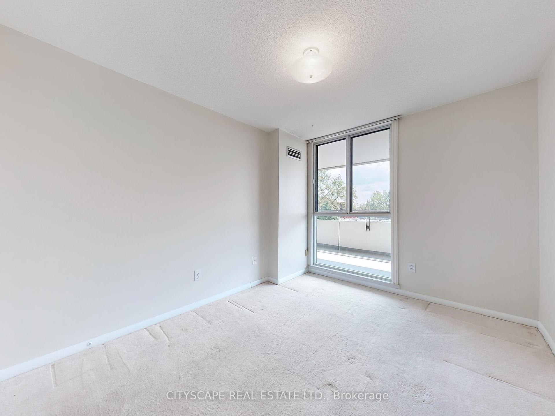 2 Bedrooms Condo at 1320 Mississauga Valley, Mississauga For sale