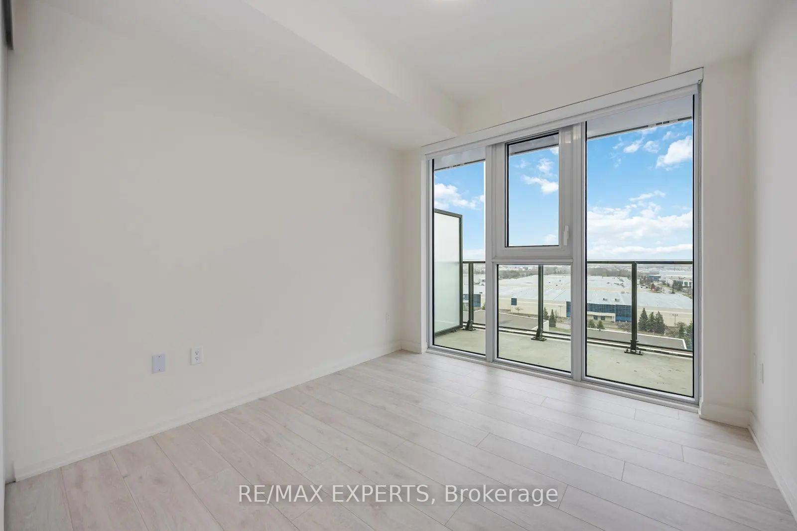 2 Bedrooms Condo at 9000 Jane, Vaughan For sale