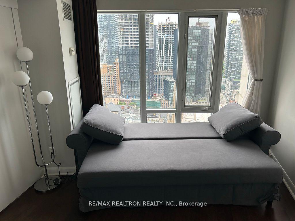 2 Bedrooms Condo at 210 Victoria, Toronto For sale