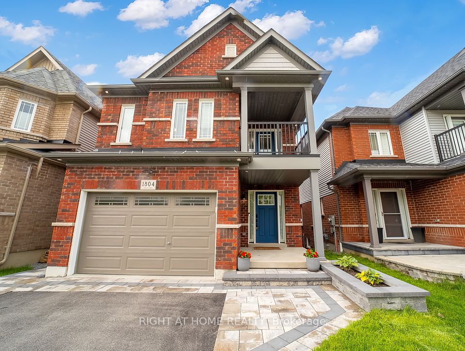1804 Silverstone Crescent
