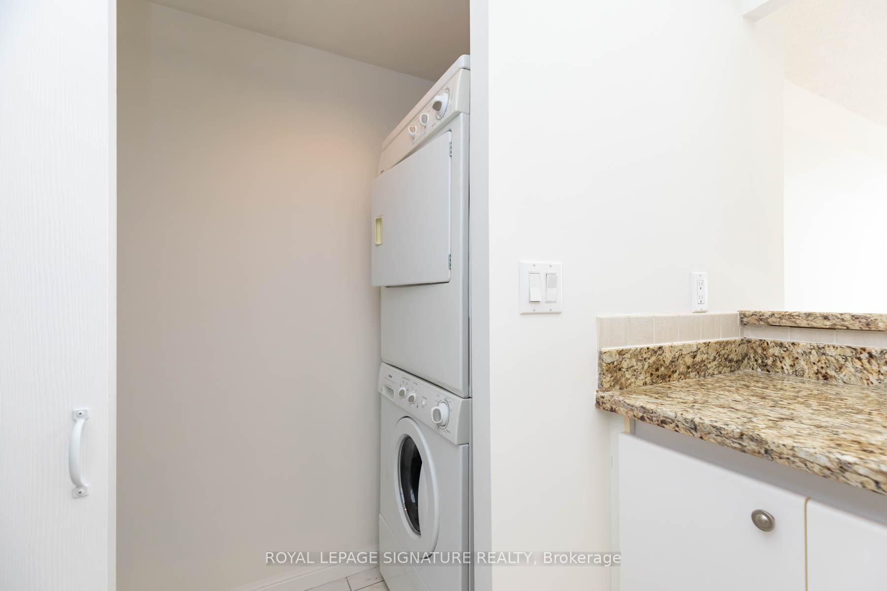 1 Bedroom Condo at 88 Corporate, Toronto For sale