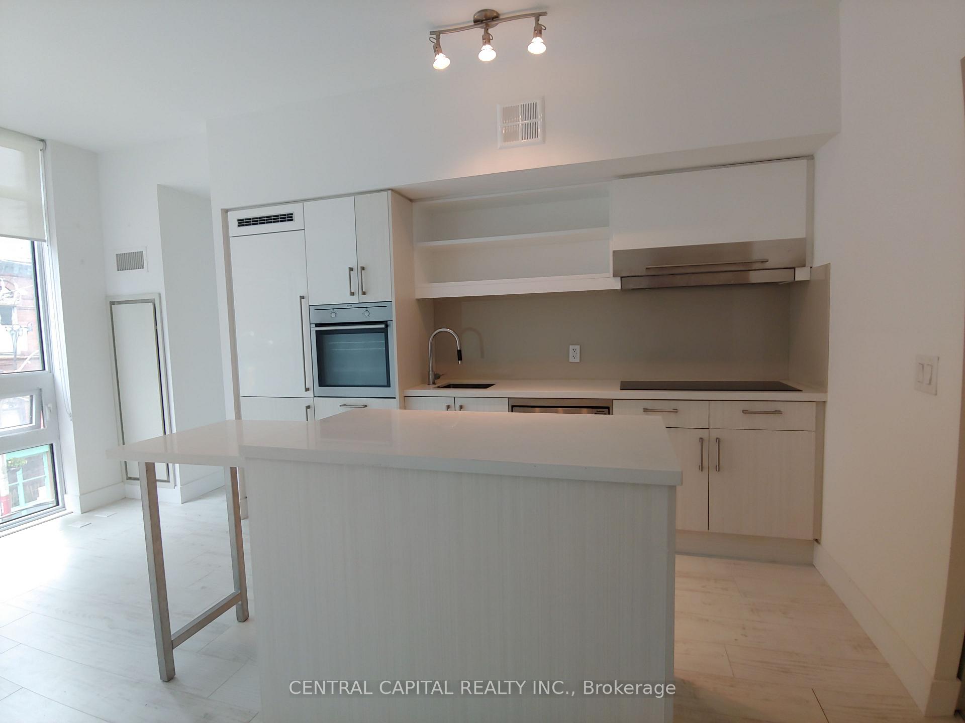 1 Bedroom Condo at 39 Sherbourne,  Toronto For sale