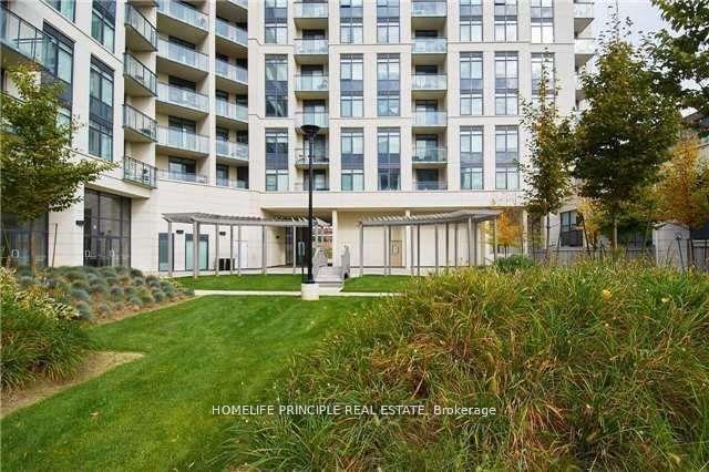 1 Bedroom Condo at 12 Woodstream, Vaughan For sale