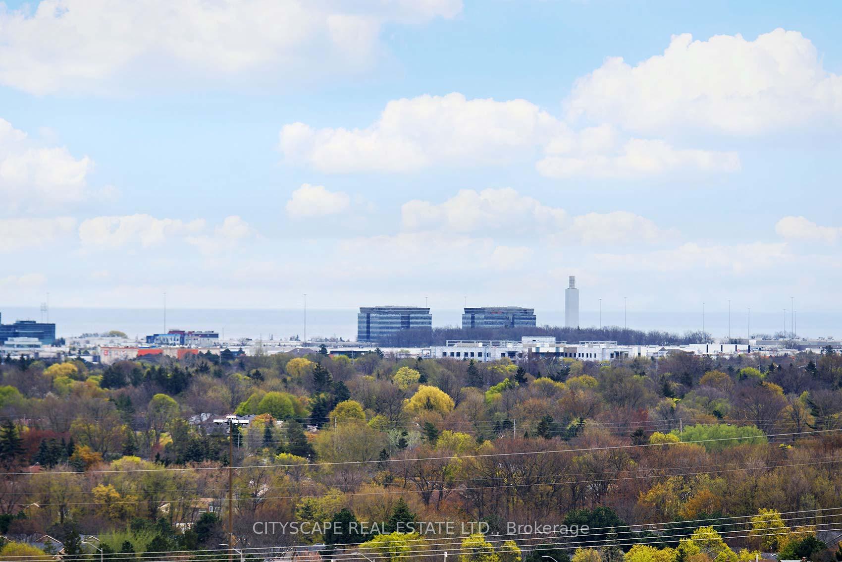 3 Bedrooms Condo at 4677 Metcalfe, Mississauga For sale