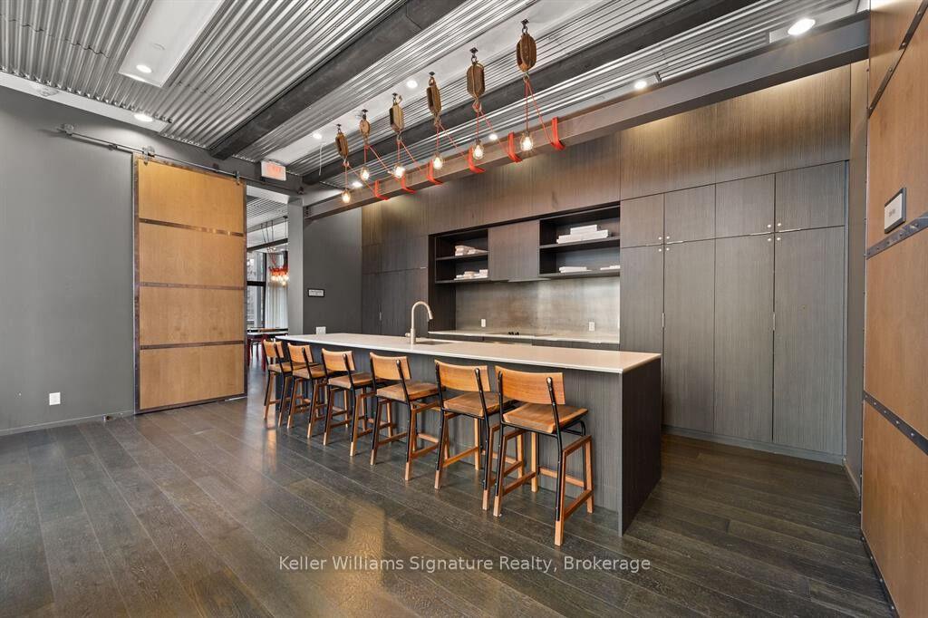 1 Bedroom Condo at 5 St. Joseph, Toronto For sale