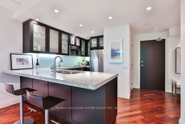 #105 - 1 Benvenuto Place, Toronto, ON M4V 2L1
