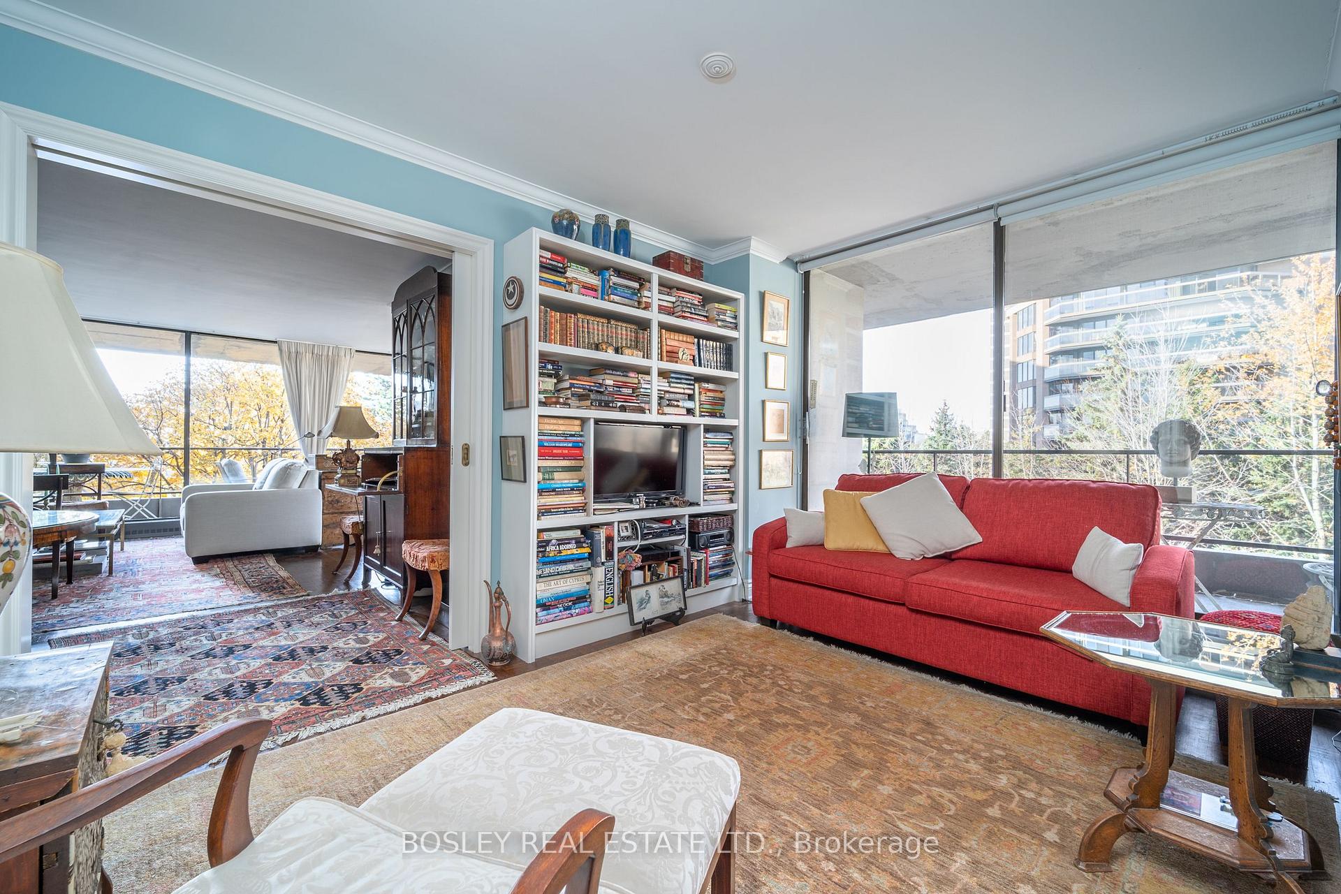 2 Bedrooms Condo at 20 Avoca, Toronto For sale