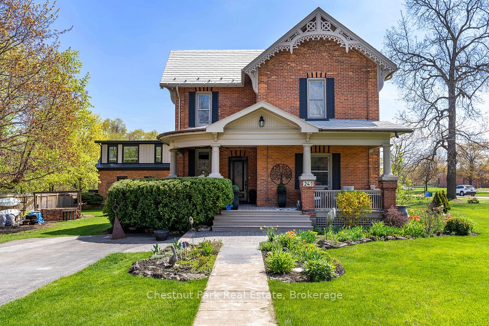 247 St Vincent Street, Meaford, ON N4L 1C1