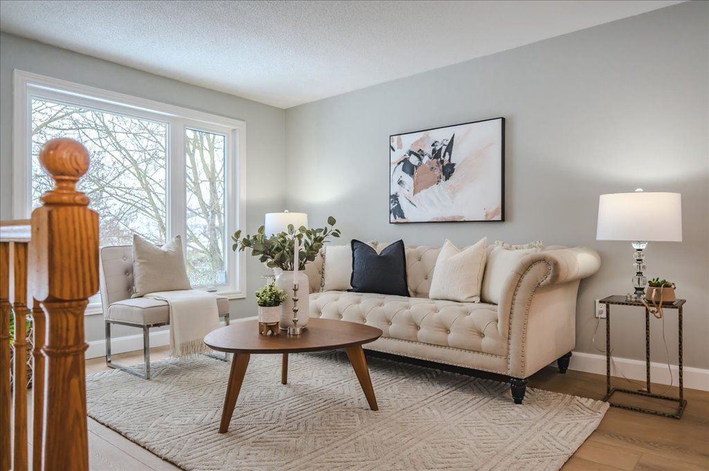130 Freshmeadow Way