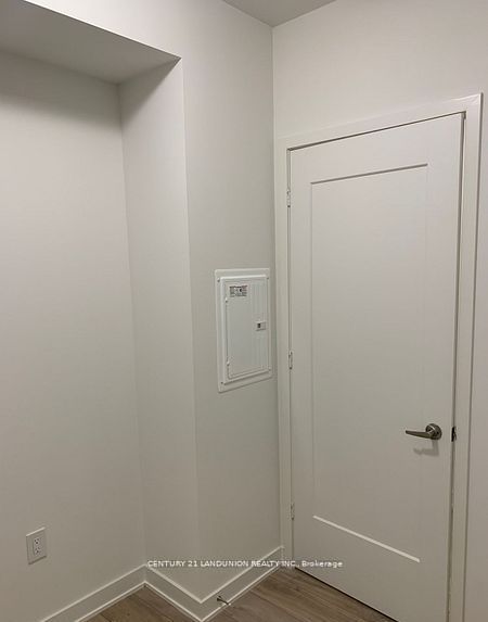 121 Lower Sherbourne Street, #644 SW