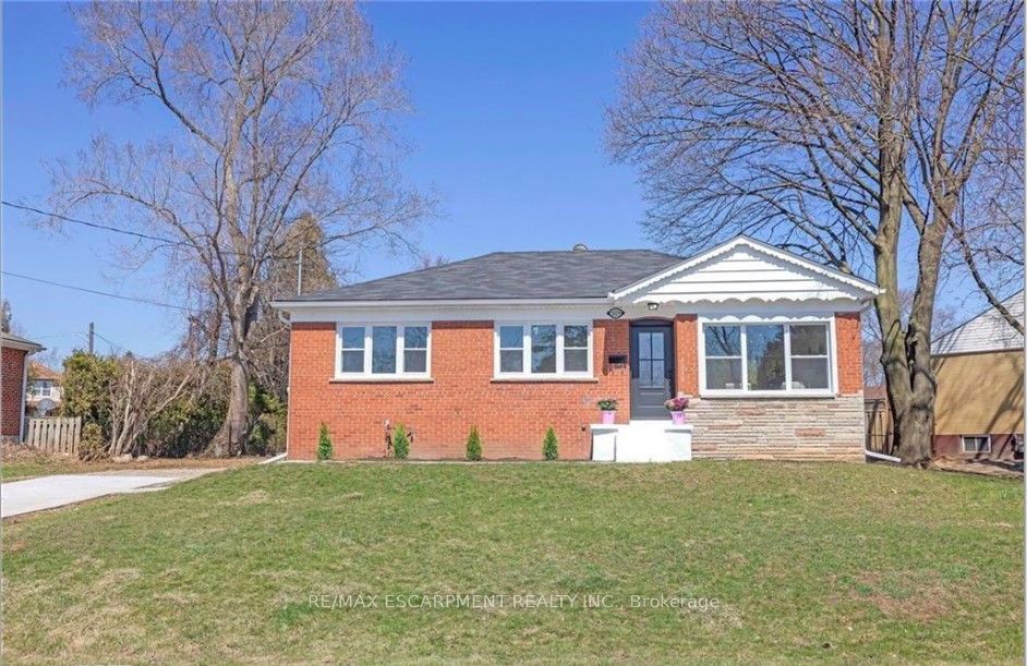 1029 Shepherds Drive