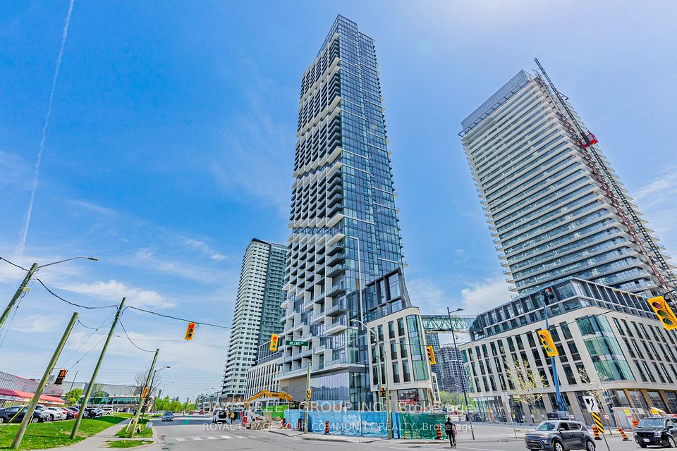 1000 Portage