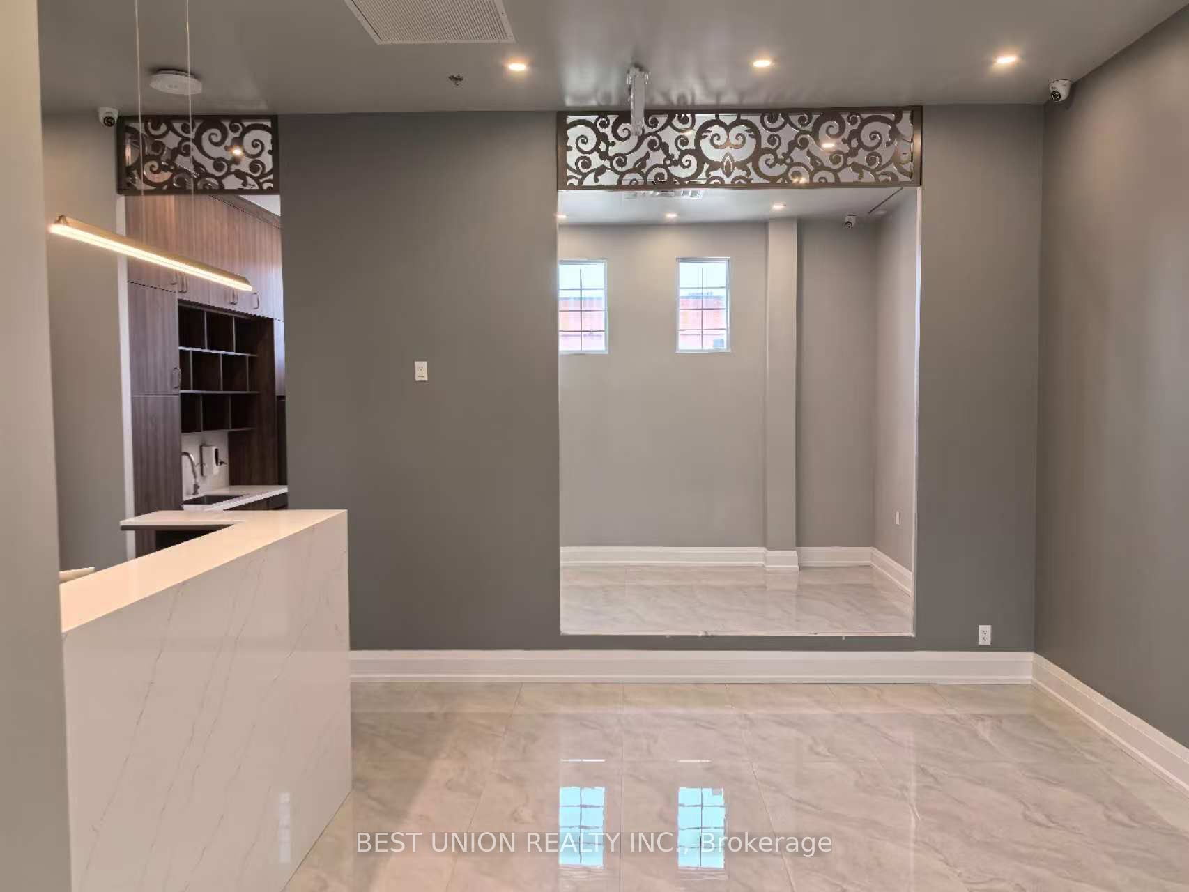 175 West Beaver Creek Rd Road N, #17