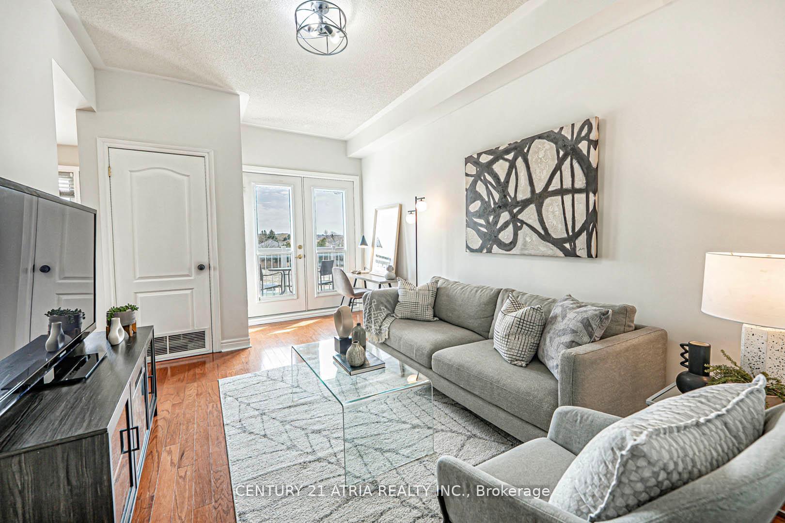 2 Bedrooms Condo at 9944 Keele, Vaughan For sale