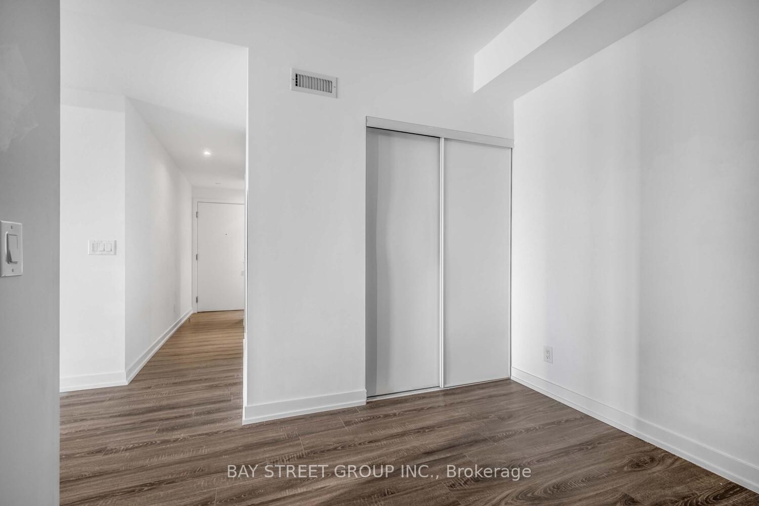 1 Bedroom Condo at 20 Edward, Toronto For sale