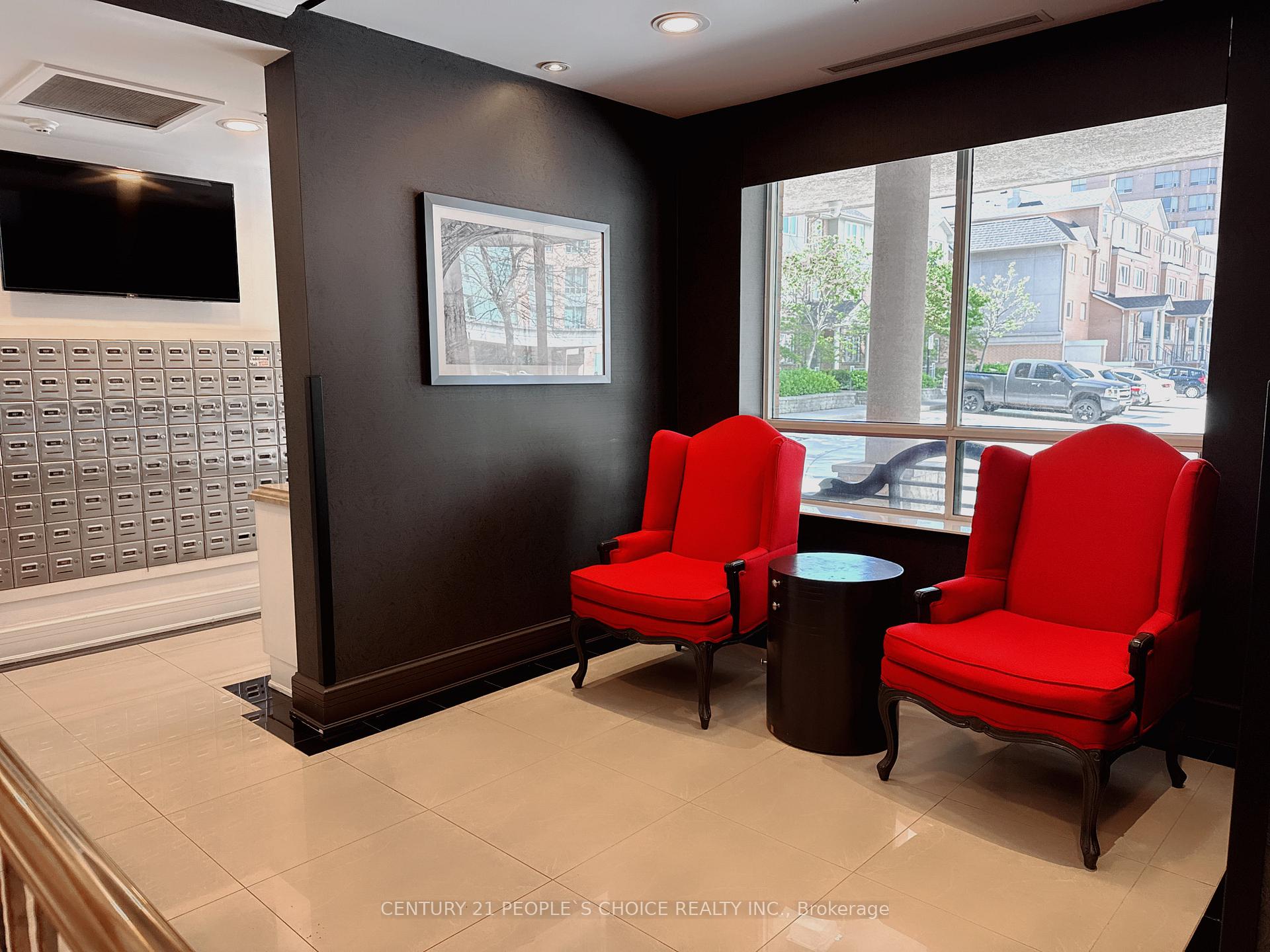 3 Bedrooms Co-op at 123 Omni, Toronto For sale