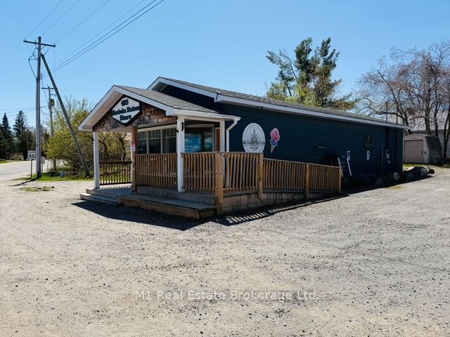 485 High Street, Georgian Bay, ON P0C 1H0
