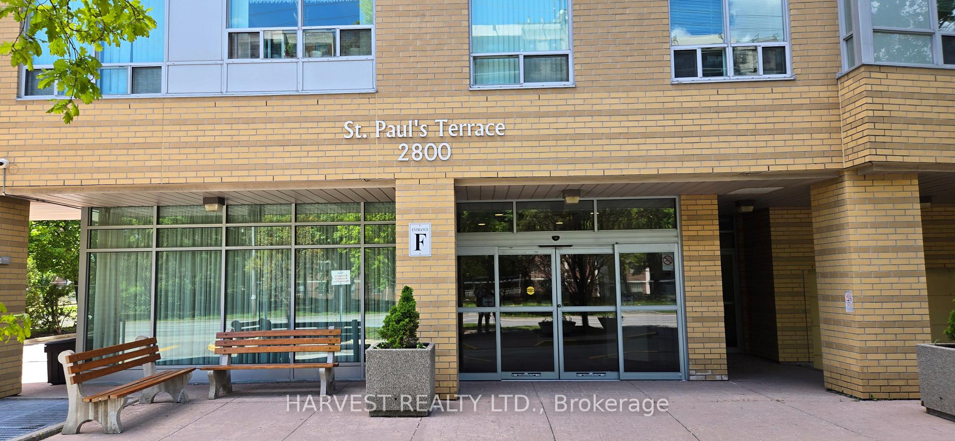 2 Bedrooms Condo at 2800 Warden, Toronto For sale