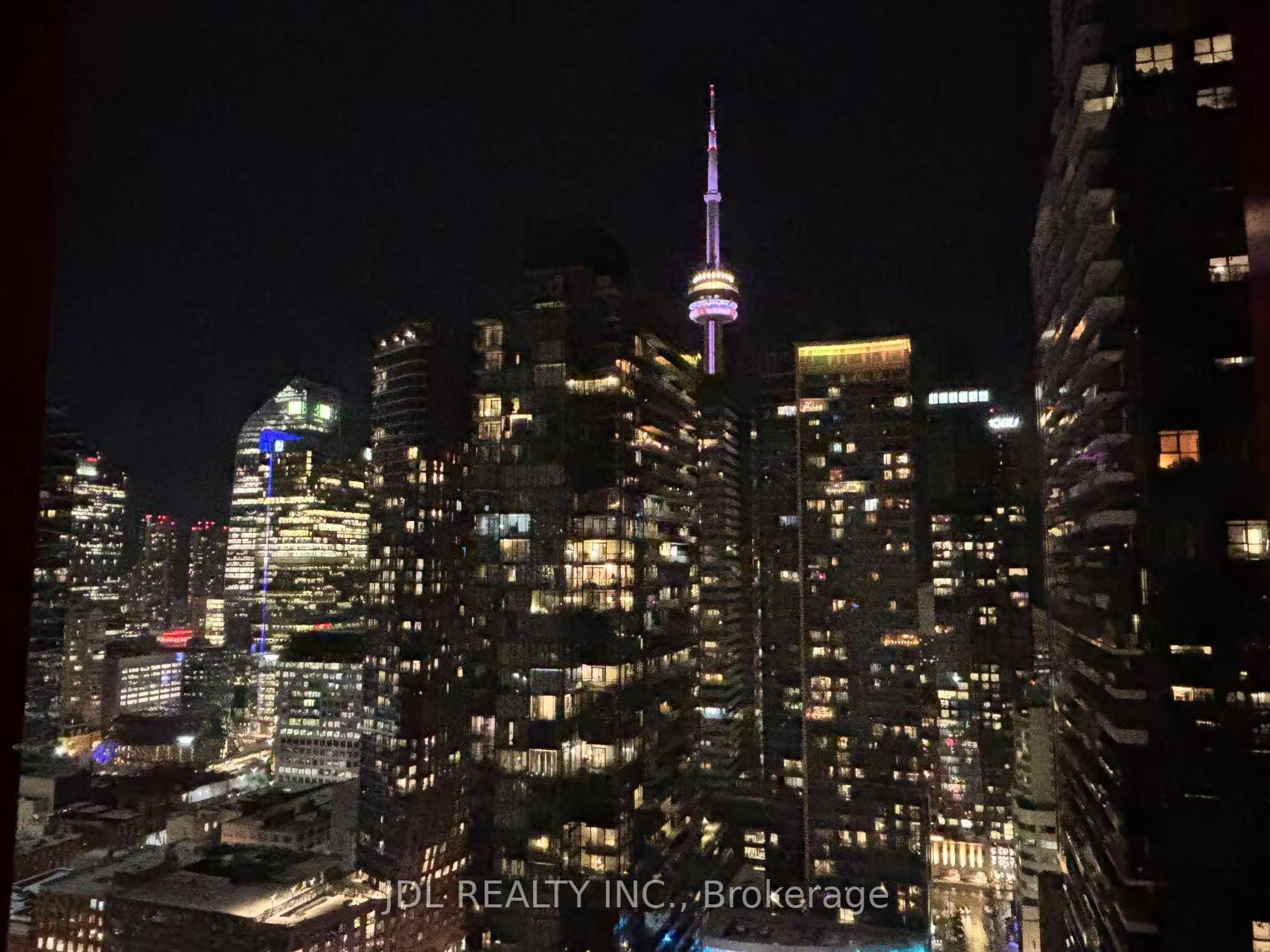 2 Bedrooms Condo at 318 Richmond, Toronto For sale