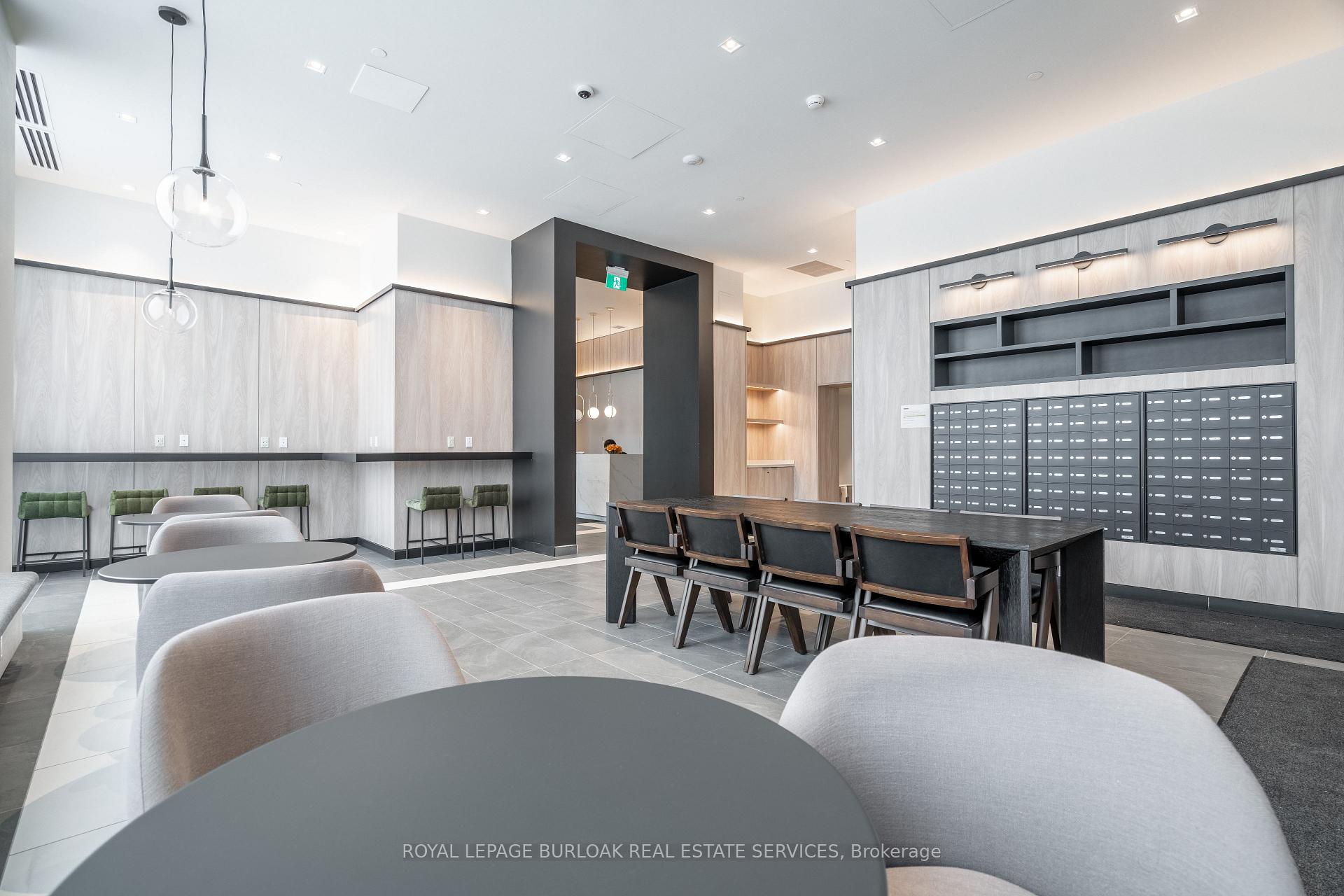 1 Bedroom Condo at 1 Jarvis, Hamilton For sale