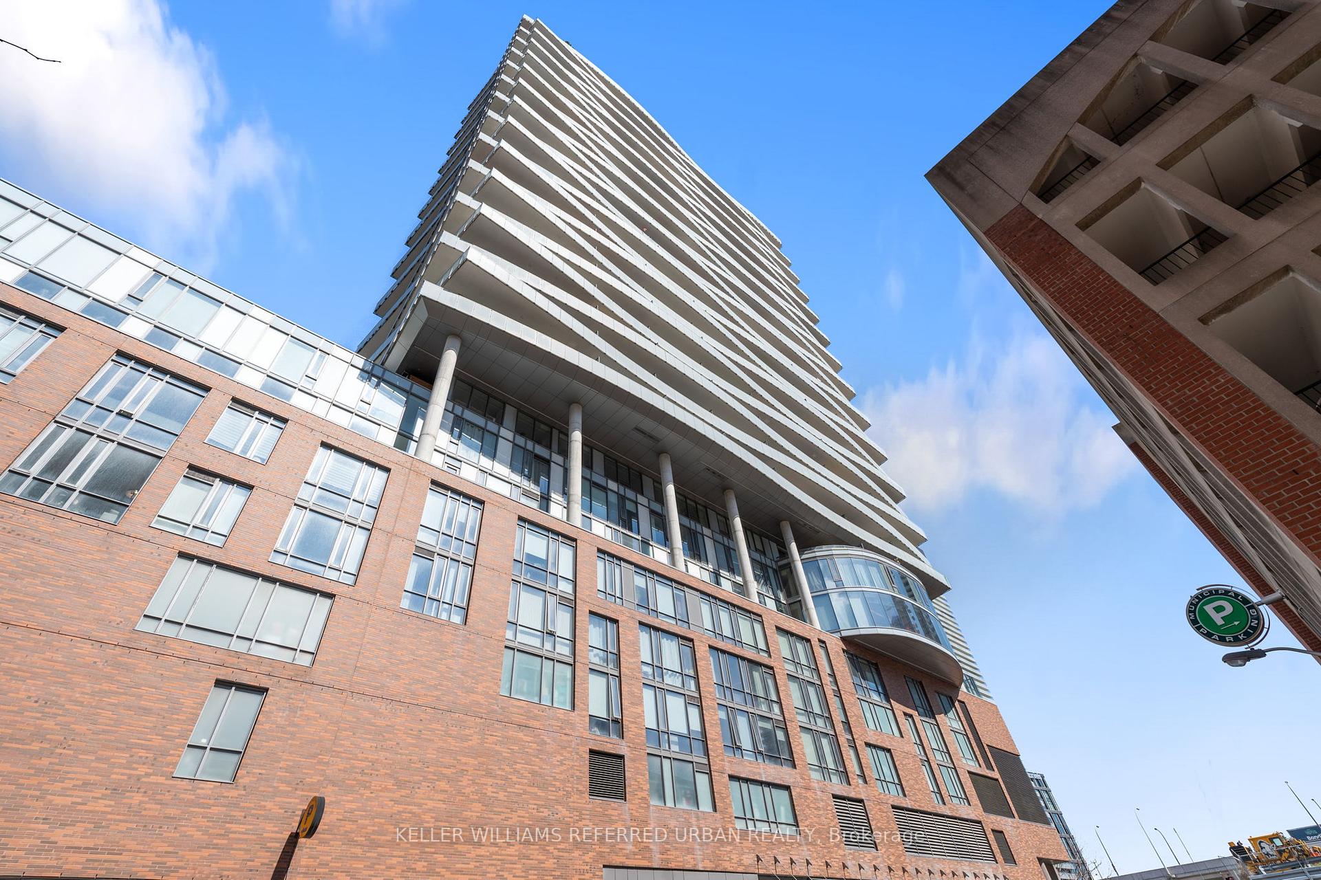 2 Bedrooms Condo at 1 Market, Toronto For sale
