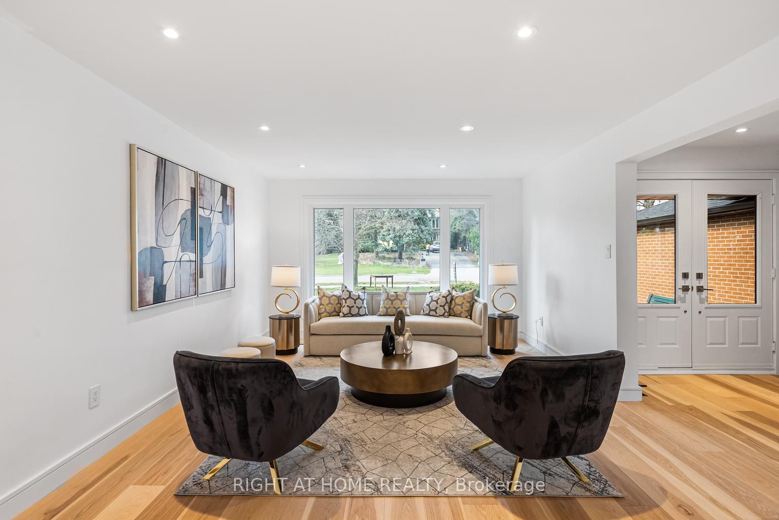 93 Pemberton Road