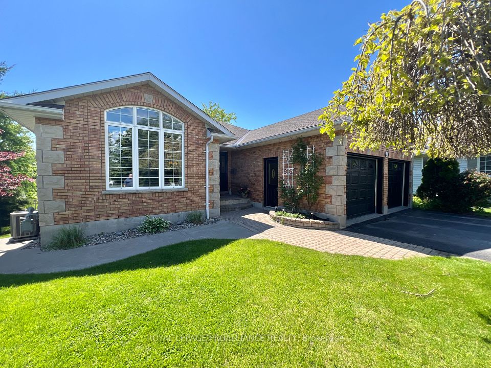 21 Benson Court, Belleville, ON K8P 5J4