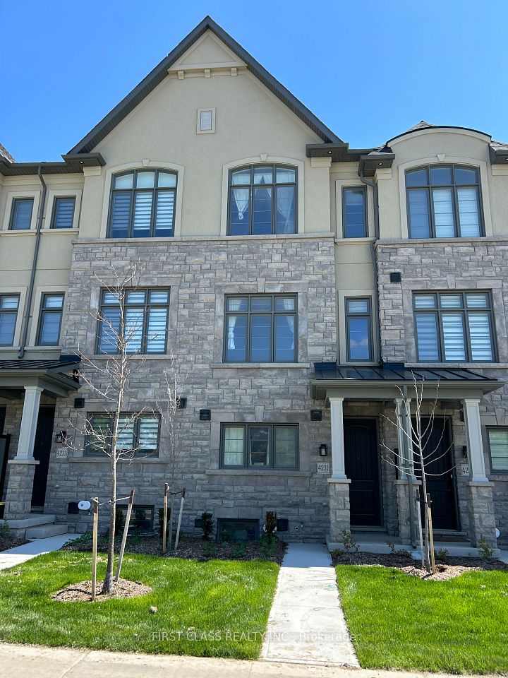 4231 Major Mackenzie