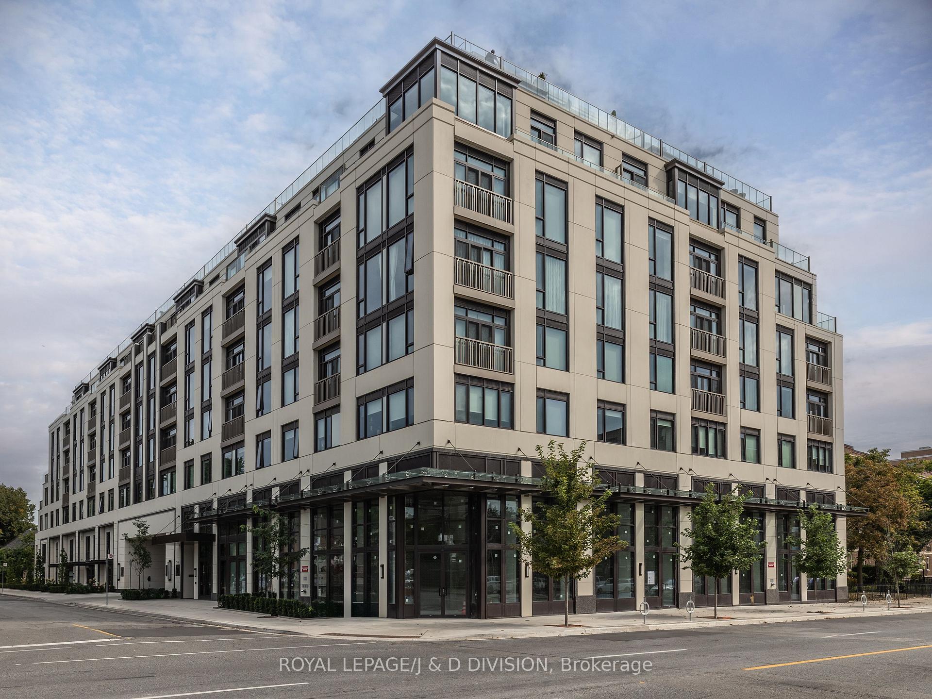 3 Bedrooms Condo at 1 Strathgowan, Toronto For sale