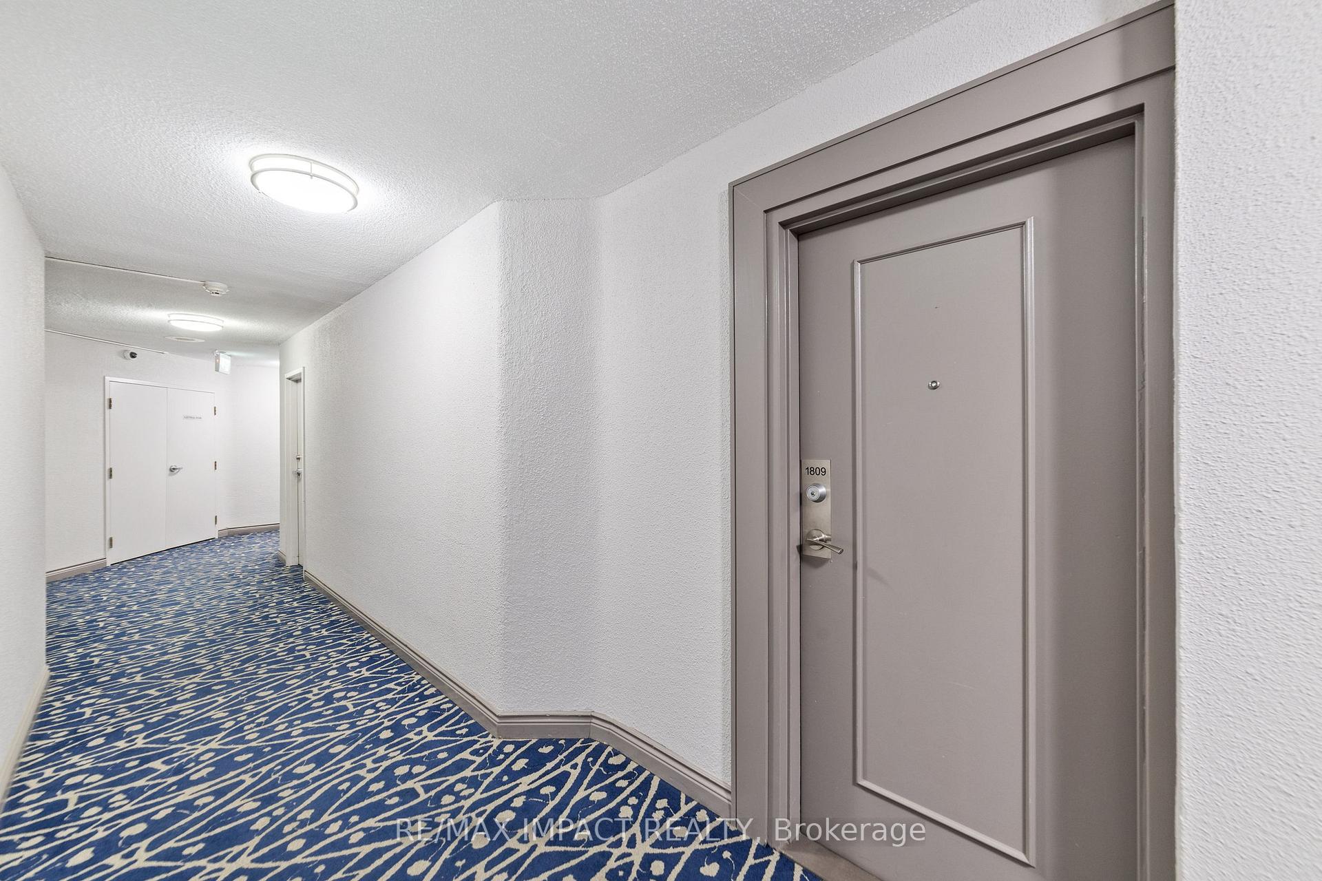 2 Bedrooms Condo at 234 Albion, Toronto For sale