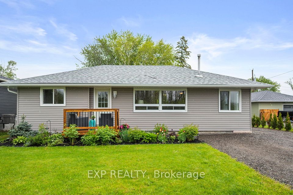29 Kay Avenue, Georgina, ON L0E 1N0