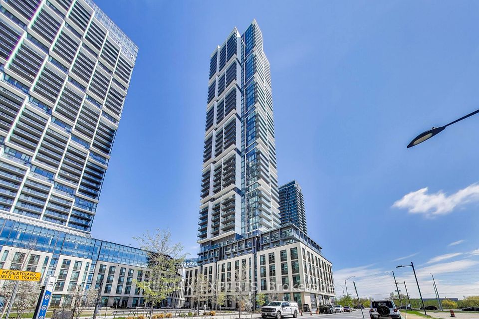 7890 Jane Street 1609