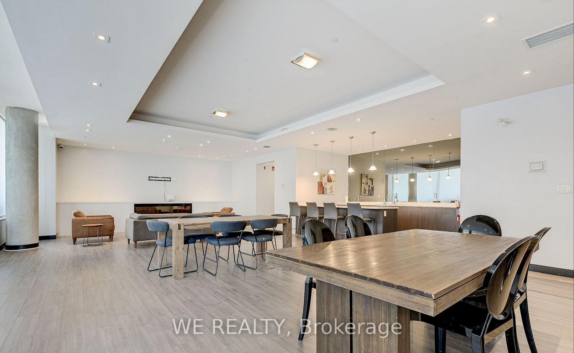 3 Bedrooms Condo at 3560 ST CLAIR, Toronto For sale