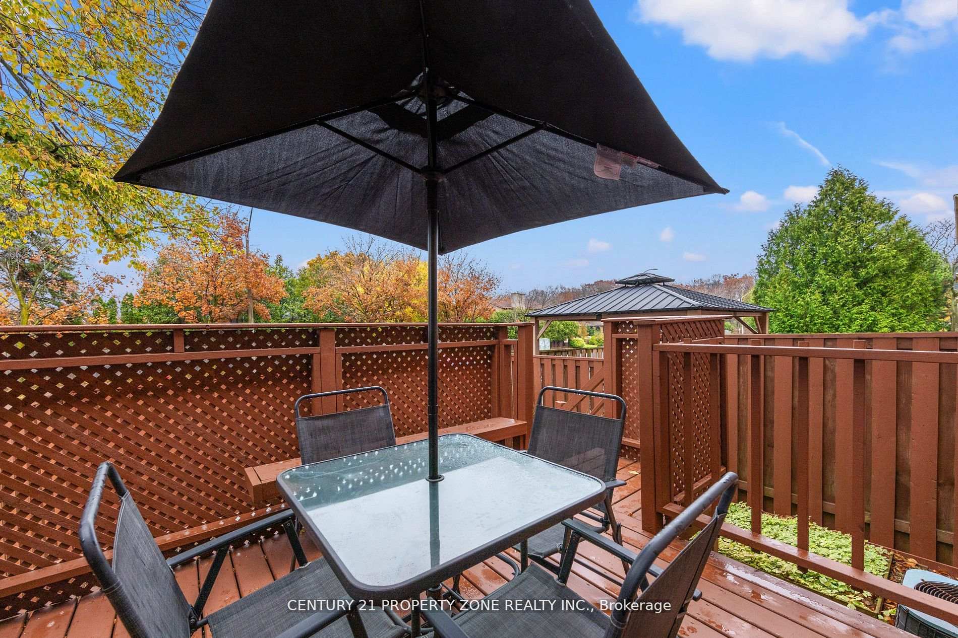 4 Bedrooms Condo at 280 Limeridge, Hamilton For sale