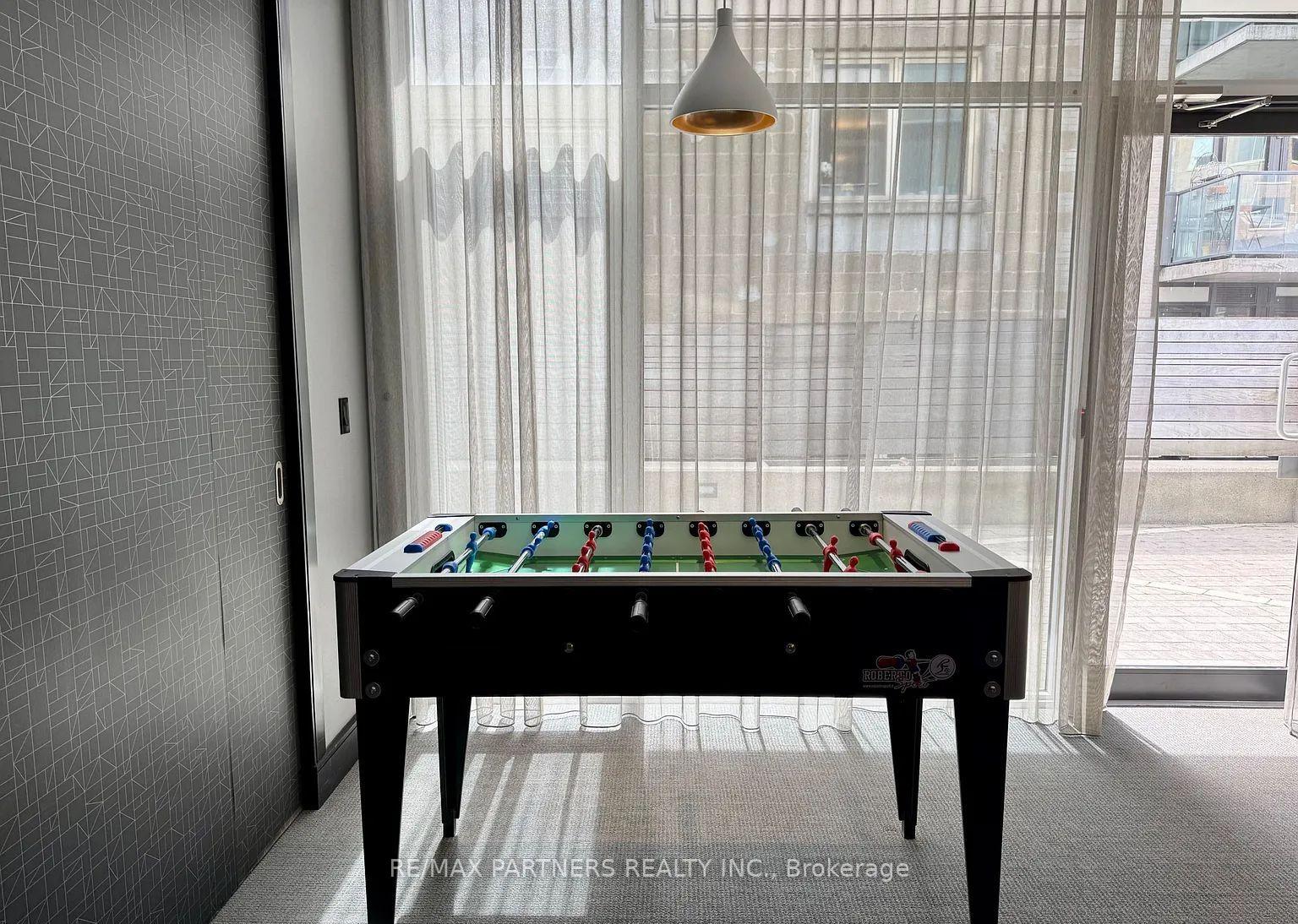 2 Bedrooms Condo at 435 Richmond, Toronto For sale