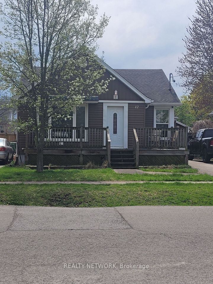 12 Rosedale