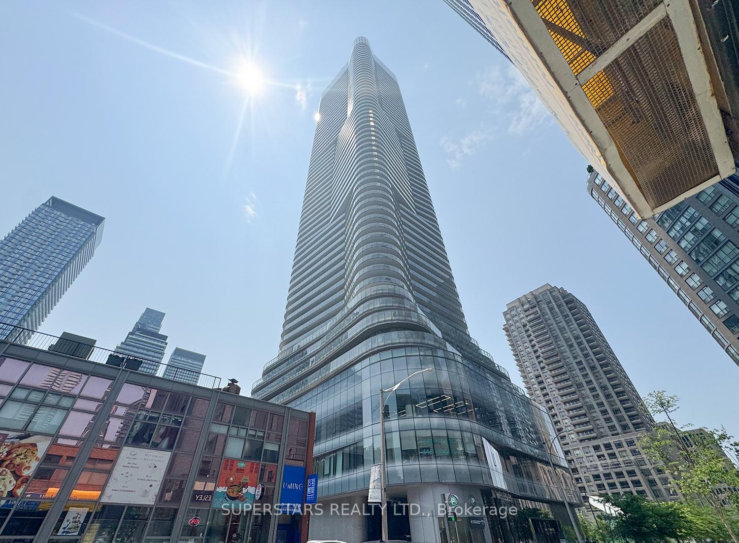 3 Bedrooms Condo at 11 Wellesley, Toronto For sale