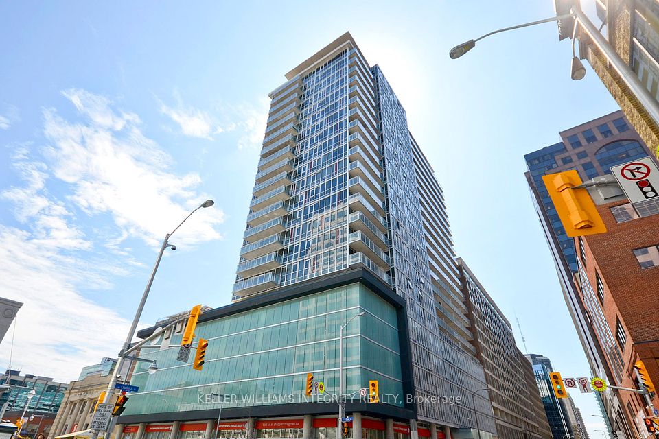 324 Laurier