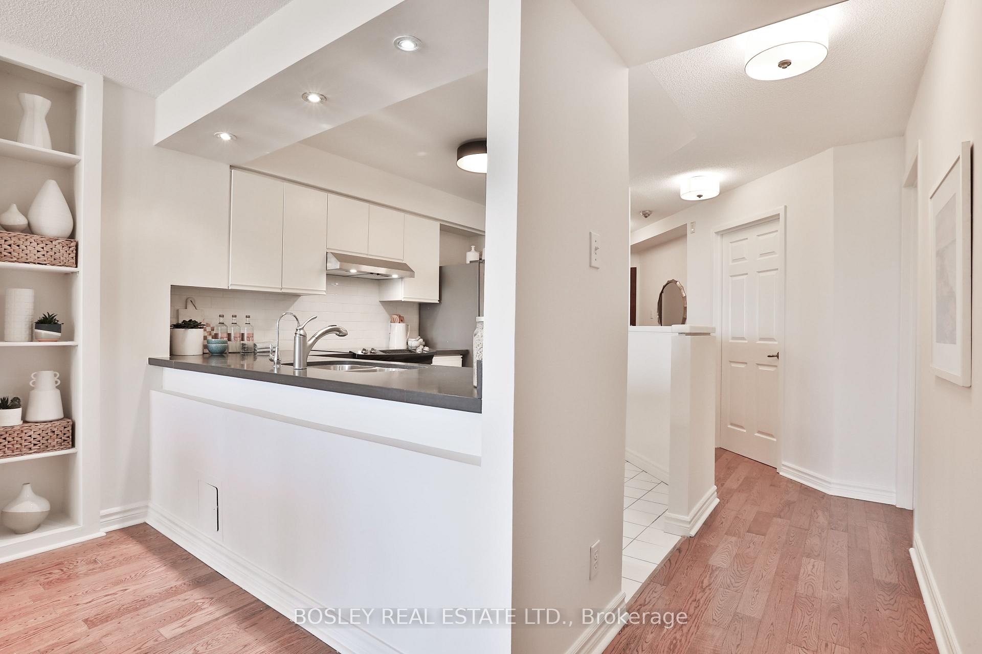 1 Bedroom Condo at 356 McRae, Toronto For sale