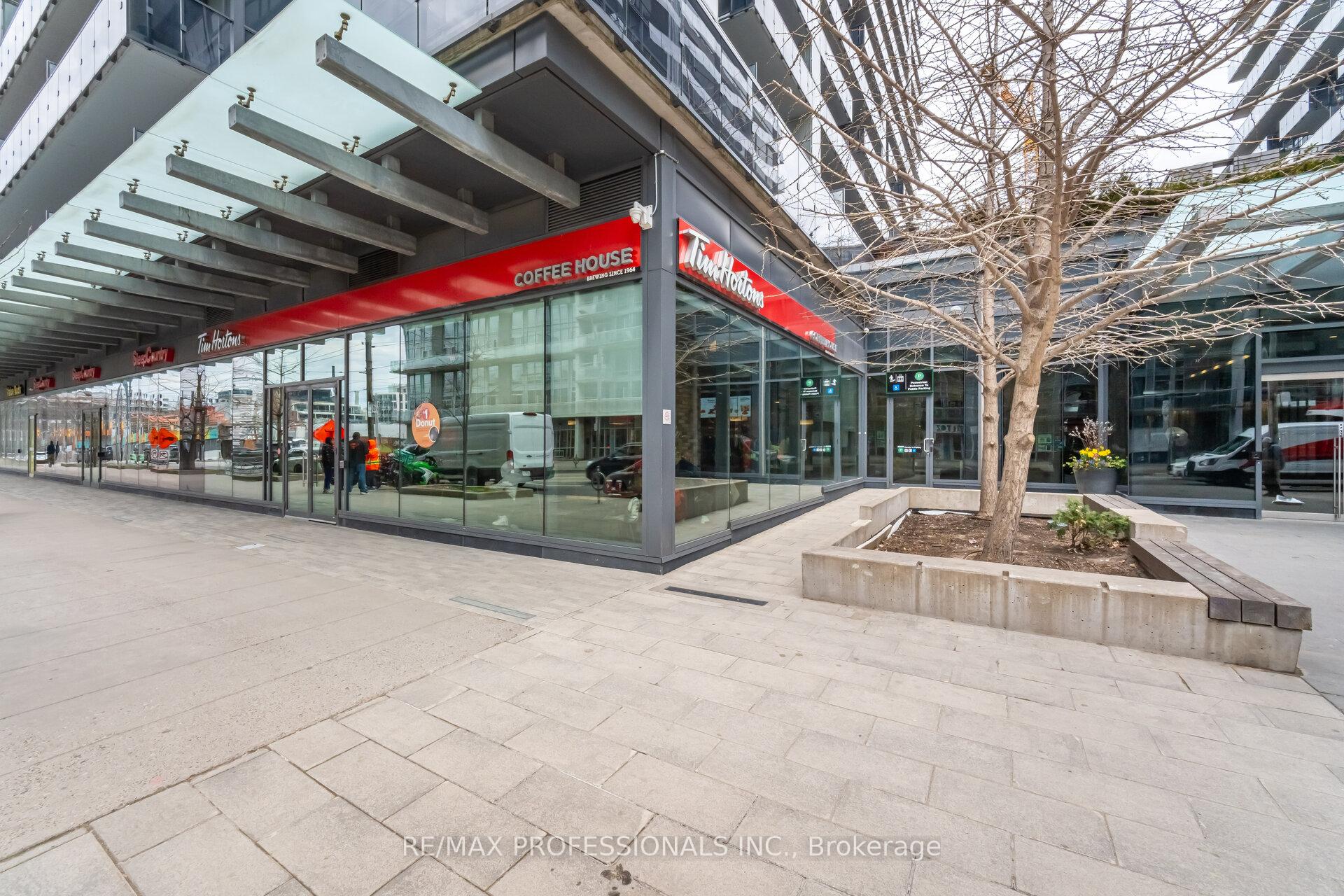 2 Bedrooms Condo at 1030 King, Toronto For sale